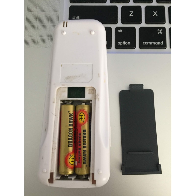 Klima Kumandası Pil Kapağı